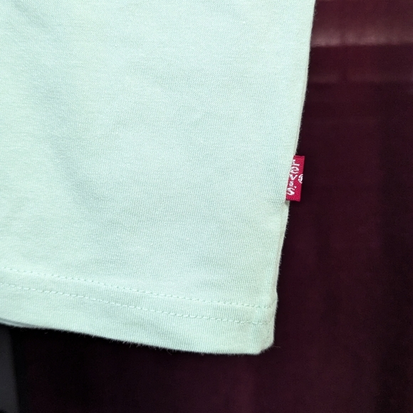 Levi's Relaxed Men's Fit Shirt - Picture 3 of 3